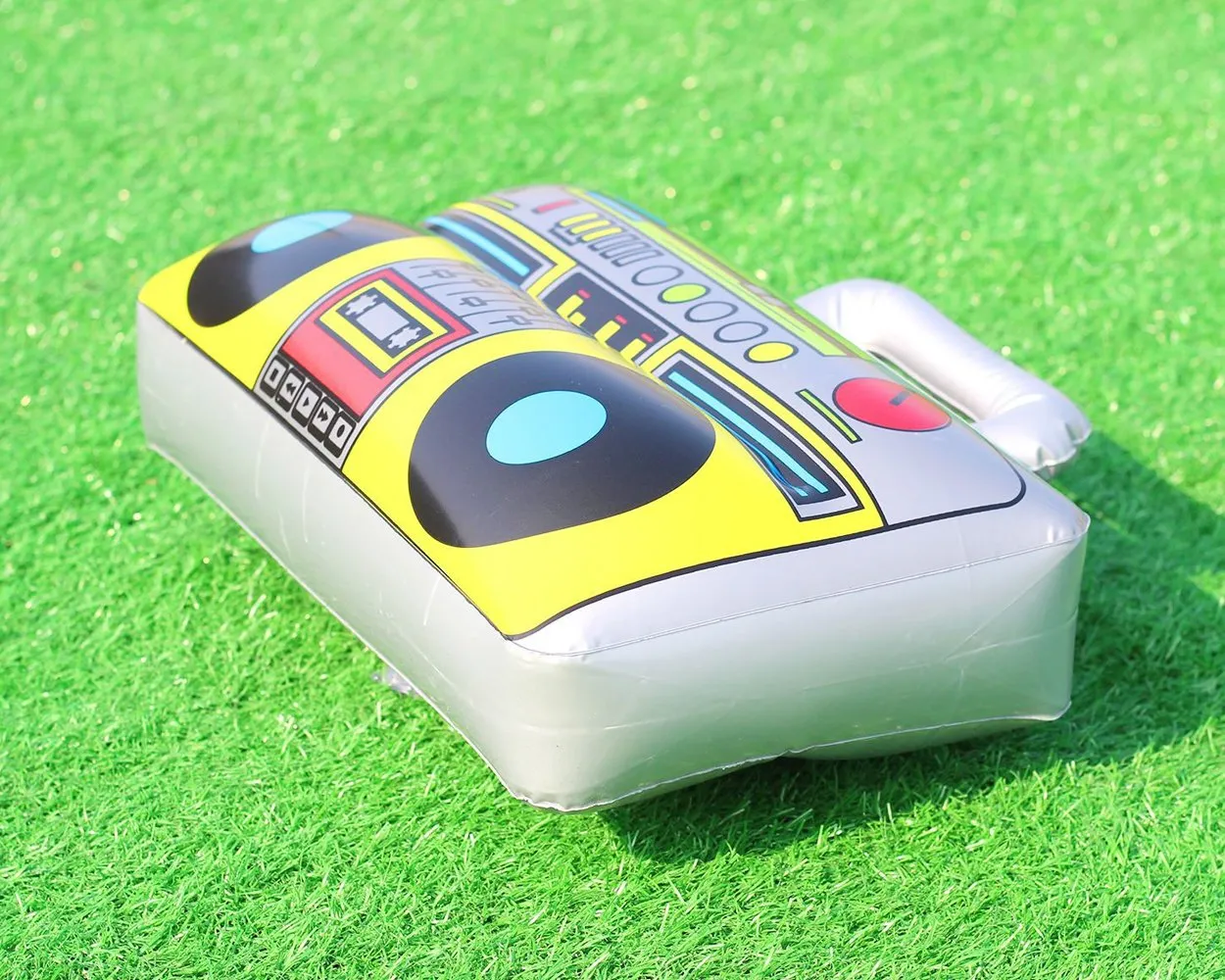 80s Party Decorations 2 Pieces Inflatable Radio Boombox and Mobile Phone