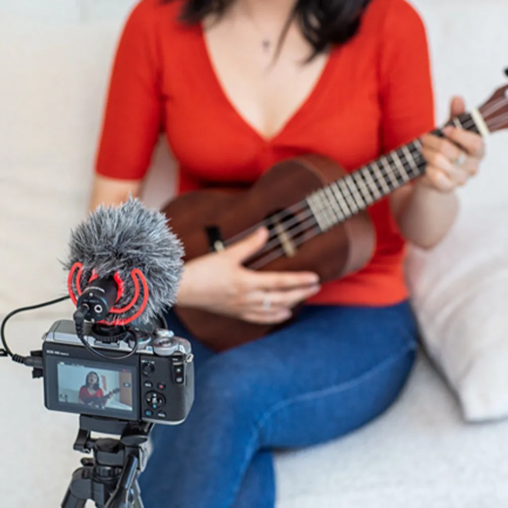 Boya BY-MM1  Super-Cardiod Shotgun Microphone for Smartphones and DSLR's