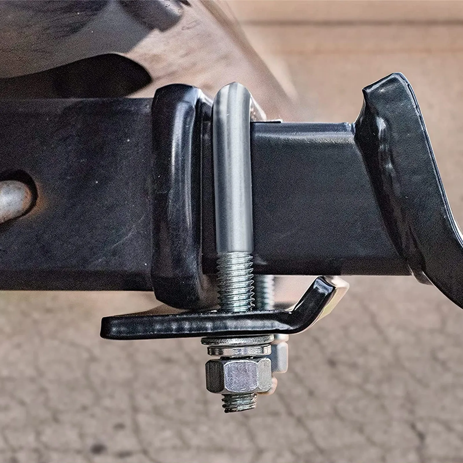 Hitch Tightener Stabilizer Anti-Rattle Tow Clamp Lock Down For 1.25"/ 2" Hitches