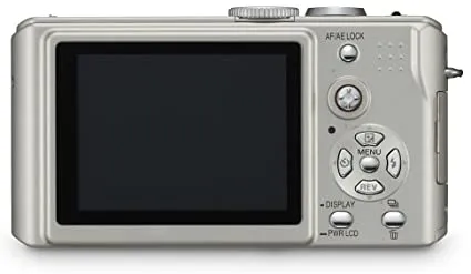 Panasonic Lumix DMC-LX1, 8.4 Megapixel, 4x Optical/4x Digital Zoom, Digital Camera (Silver)