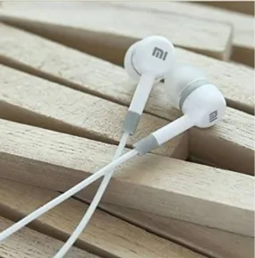 Stylish White Wired Earphone with 3.5 mm Jack And Mic